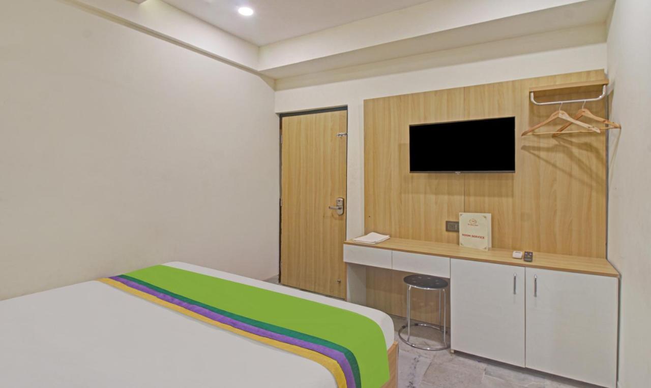 Treebo The Boss Otel Rāipur Dış mekan fotoğraf